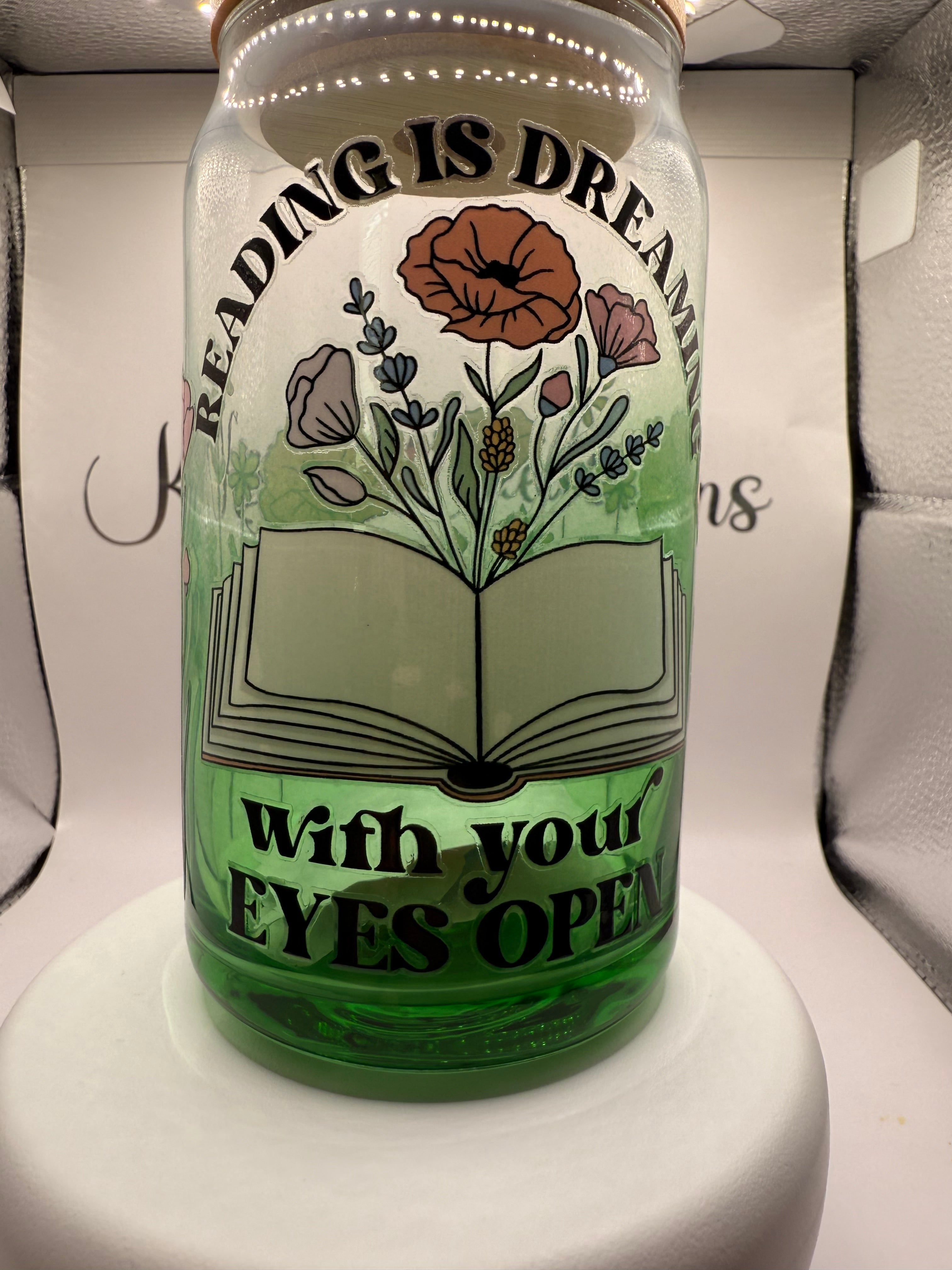 Reading is like dreaming with your eyes open Cup